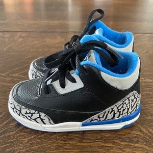 Toddler nikes